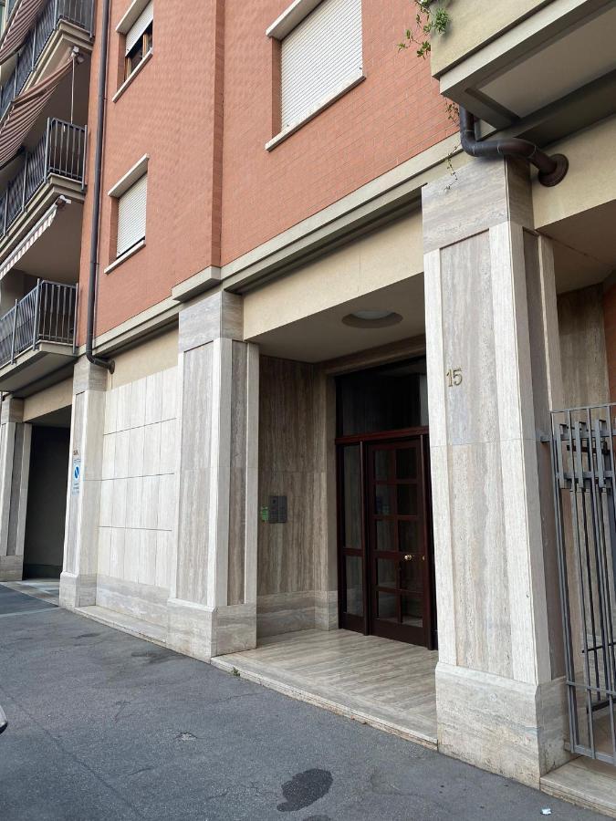 Appartamento Cenisia Vicino Al Centro Con Garage 토리노 외부 사진
